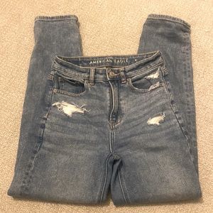 American Eagle Mom straight Jean Stretch